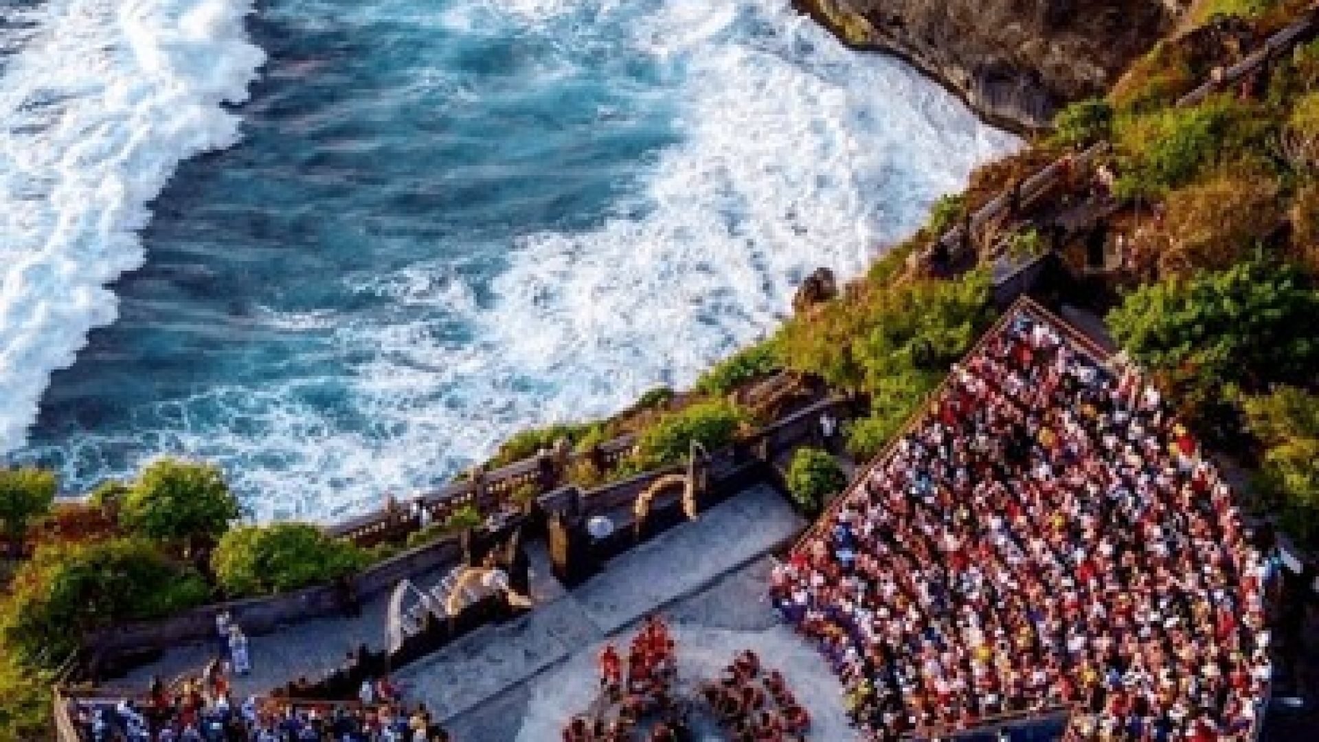 A-cliffside-amphitheater-hosts-a