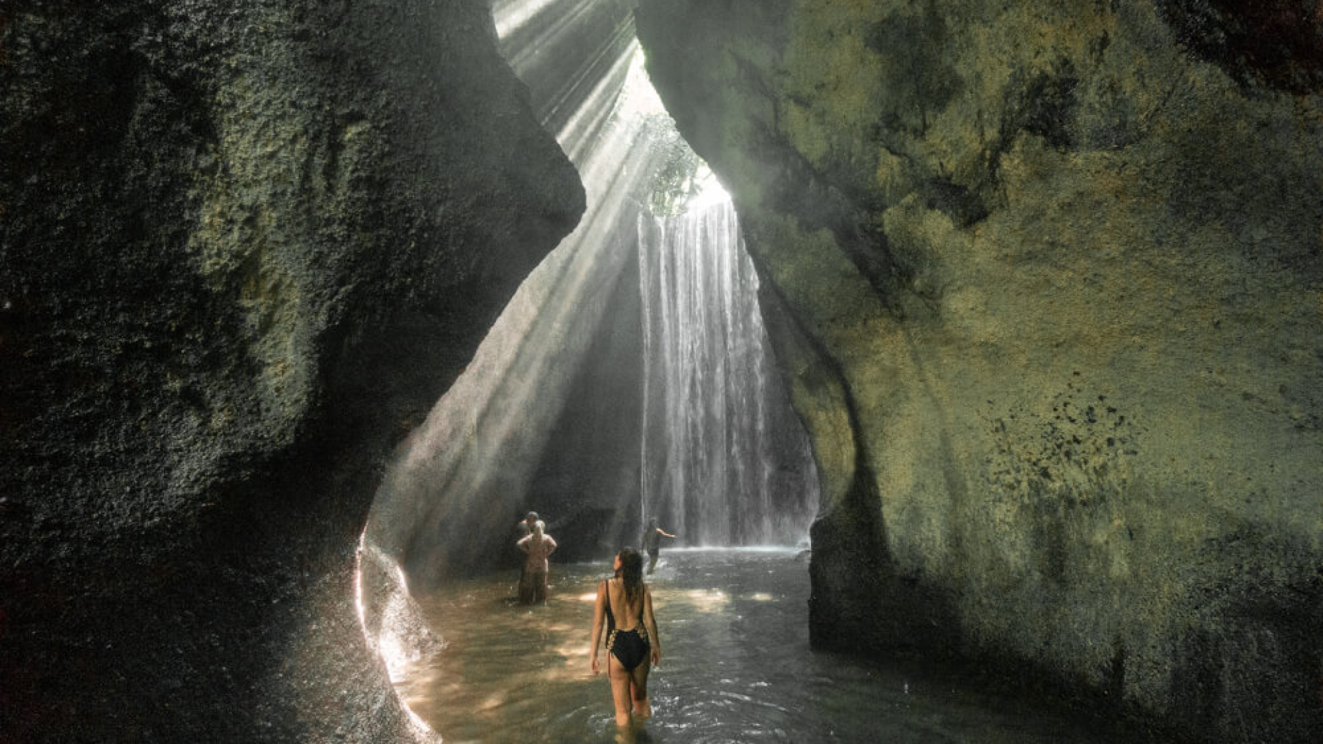Tukad-Cepung-Waterfall-near-Ubud