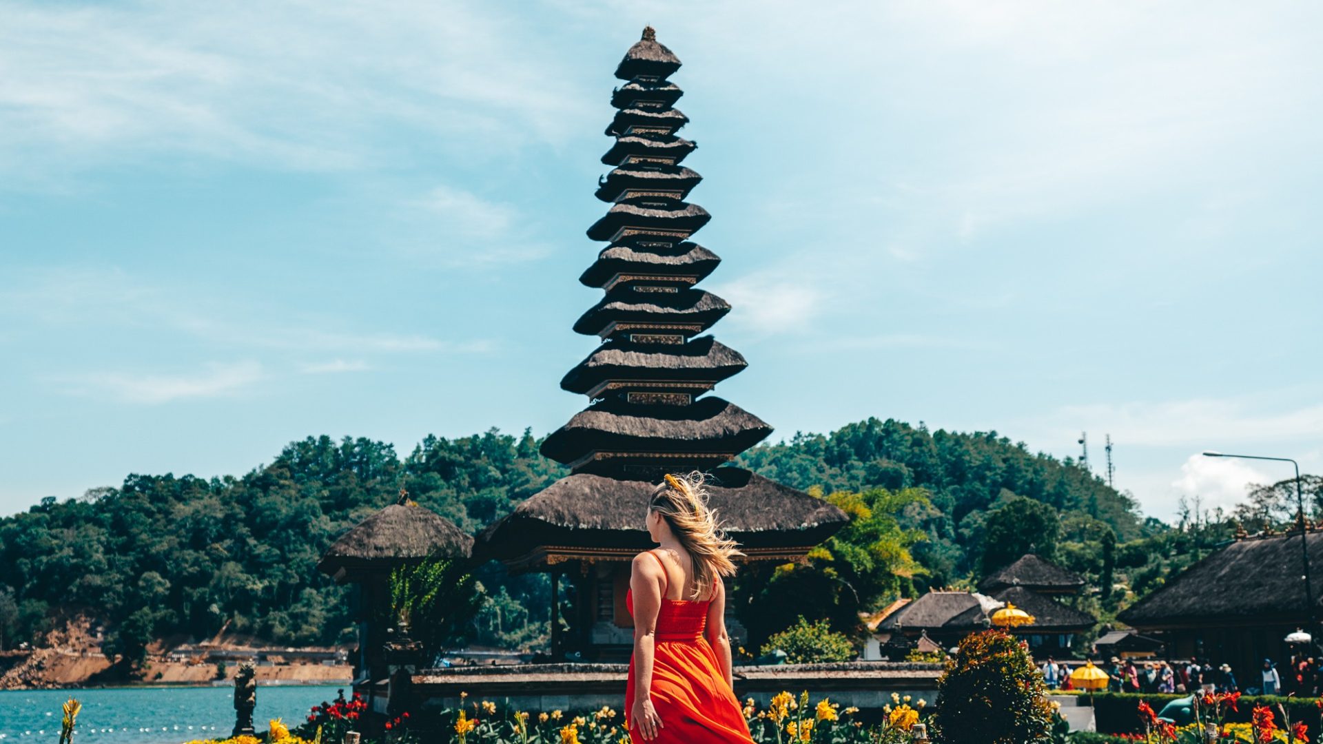 ulun-danu-bratan-temple